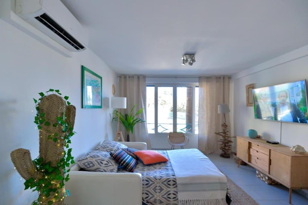 Beau 2p, Tres Equipe, Localisation Parfaite/ac Apartment *